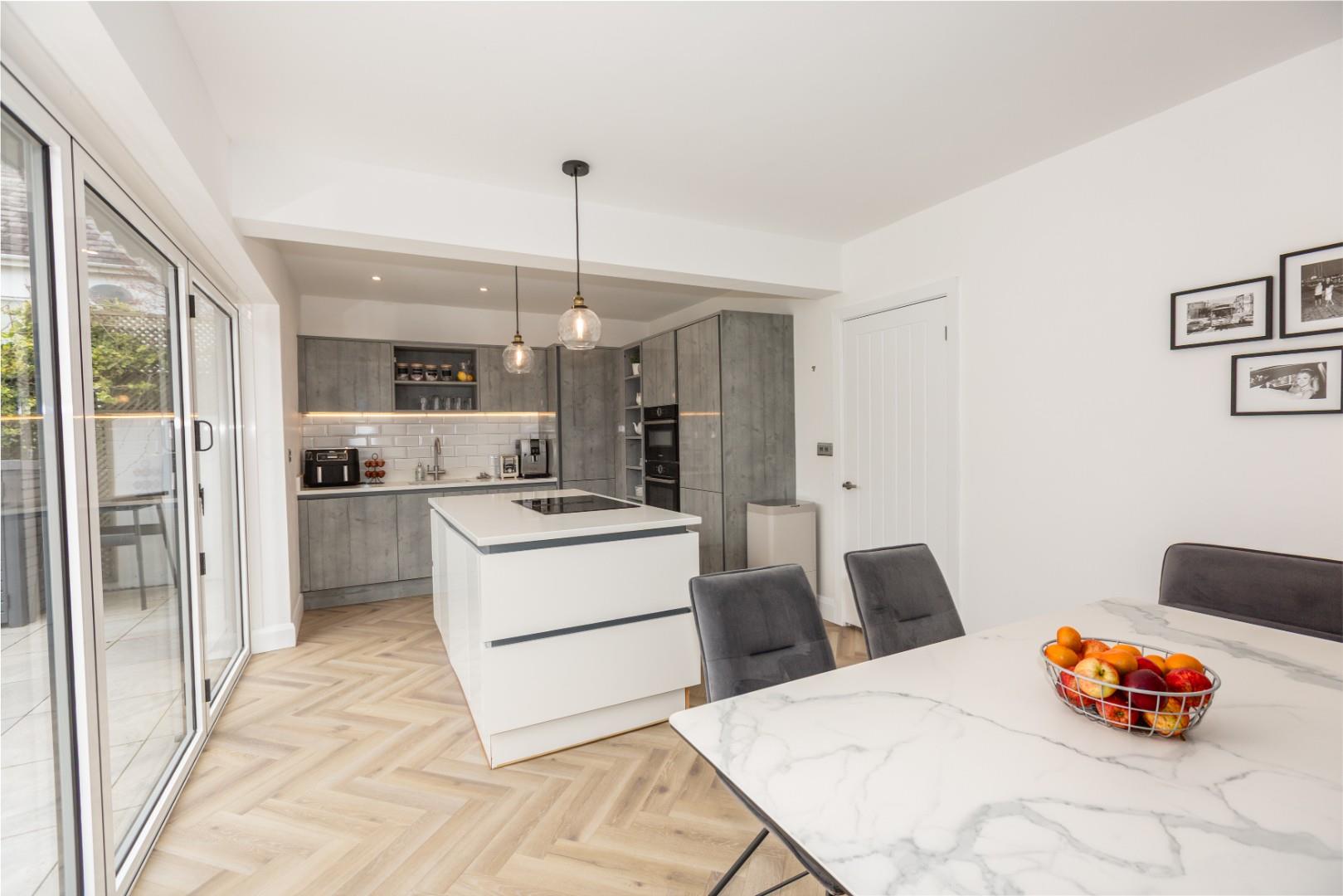 The Orchard, Newton, Swansea, SA3 4UQ